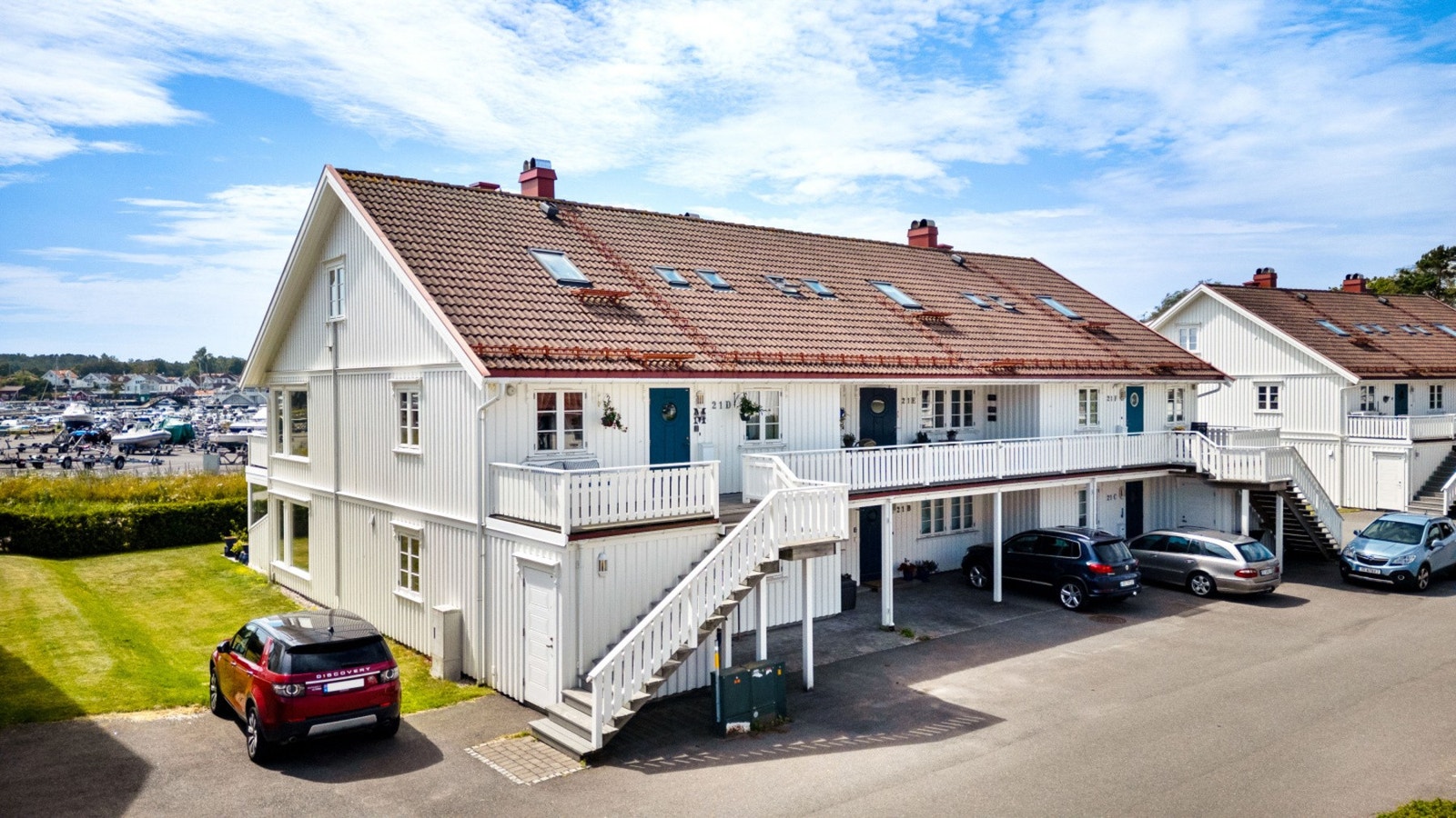 Leiligheten ligger over to plan i byggets 2. og 3. etasje. Galleribilde