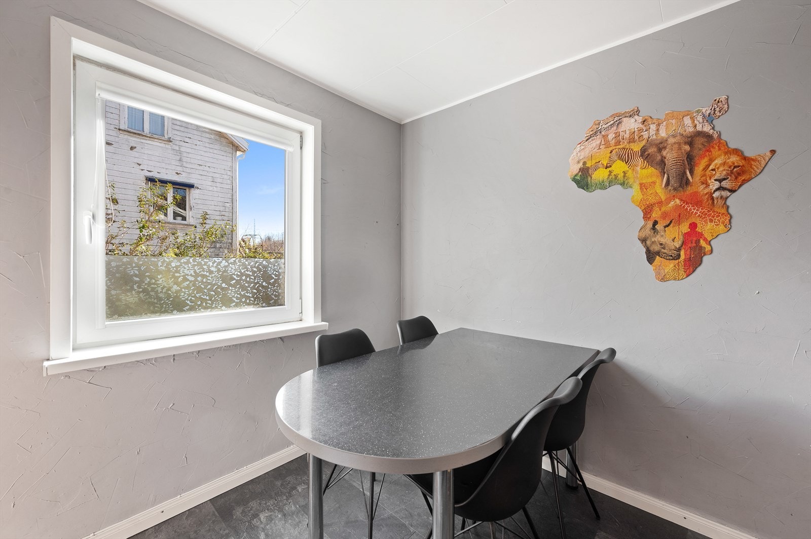 På kjøkken er det også plass til spisebord. Galleribilde