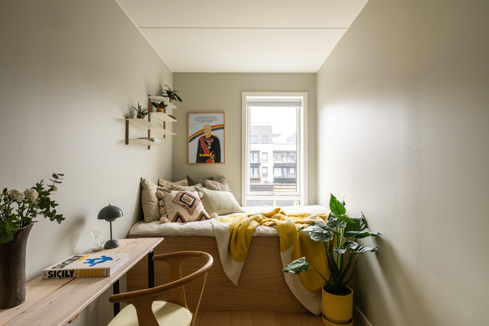 Rommet har flere bruksmuligheter, enten det er gjesterom, barnerom eller kontor. Galleribilde