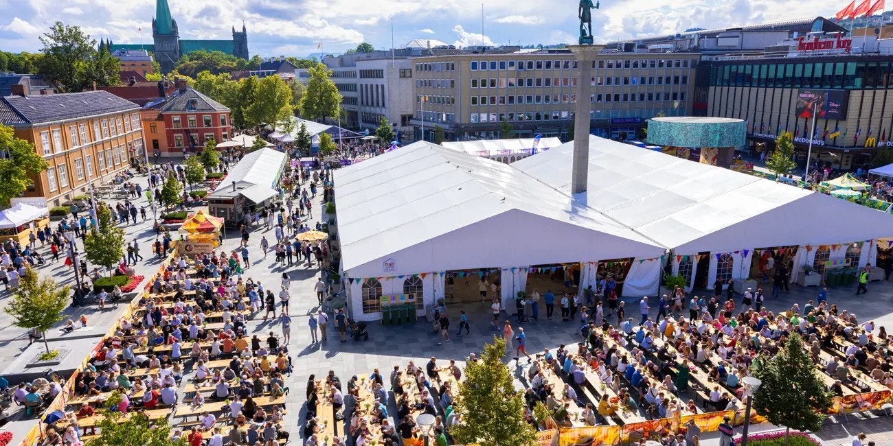 Trondheim Torg som nærmeste nabo Galleribilde