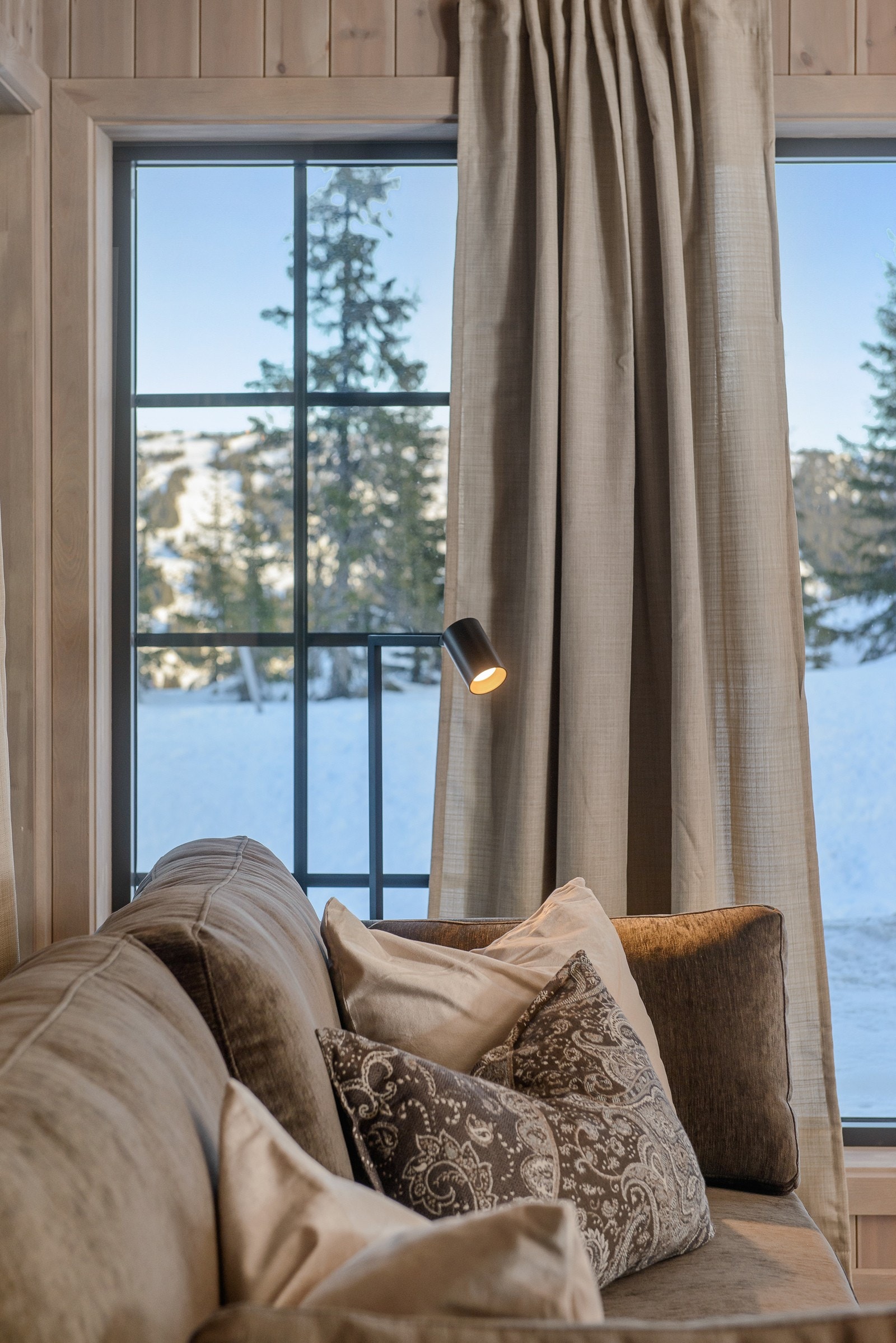 Inspirasjonsbilde fra en lik modell Galleribilde