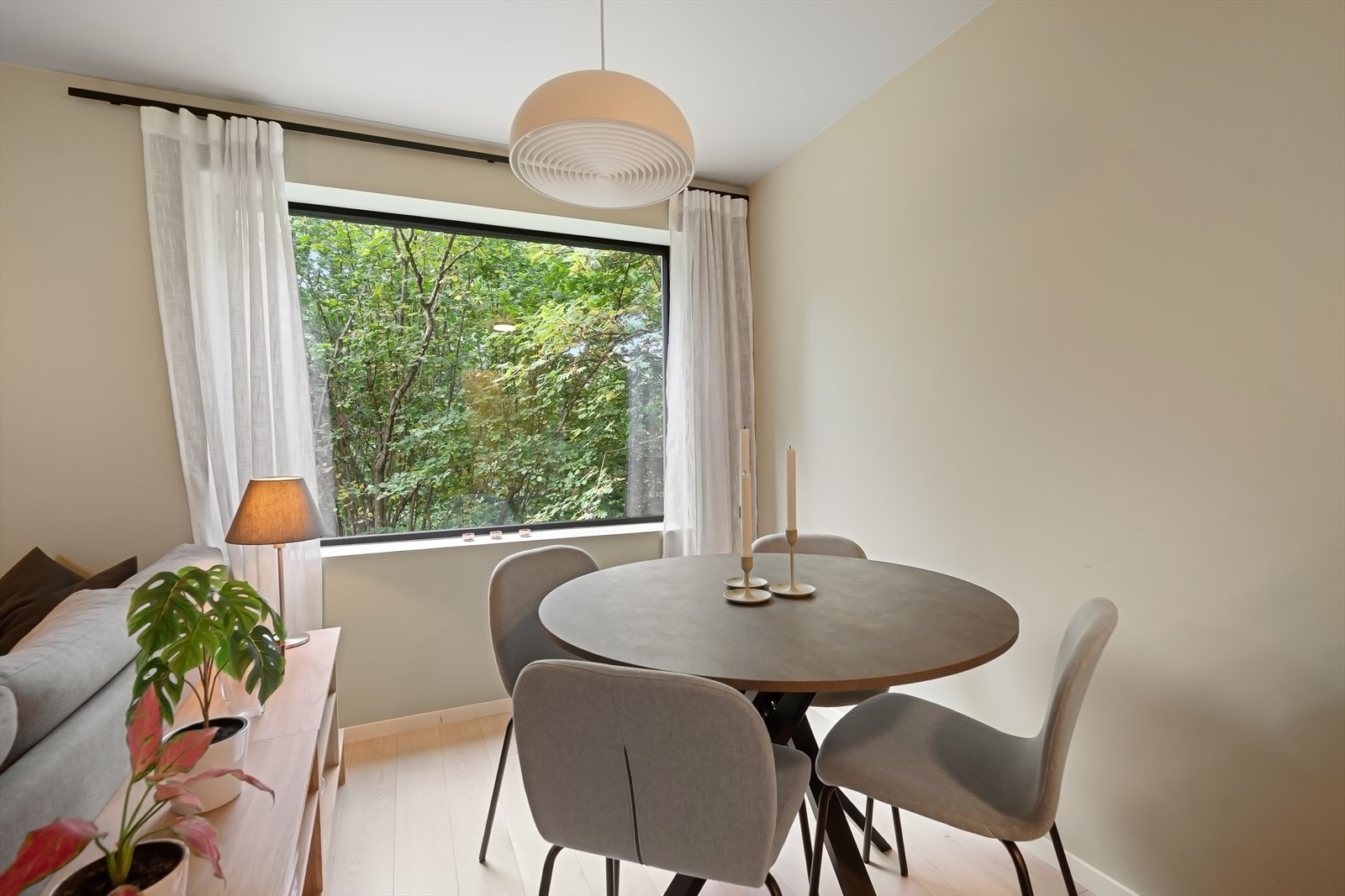 Stue i hybel Galleribilde