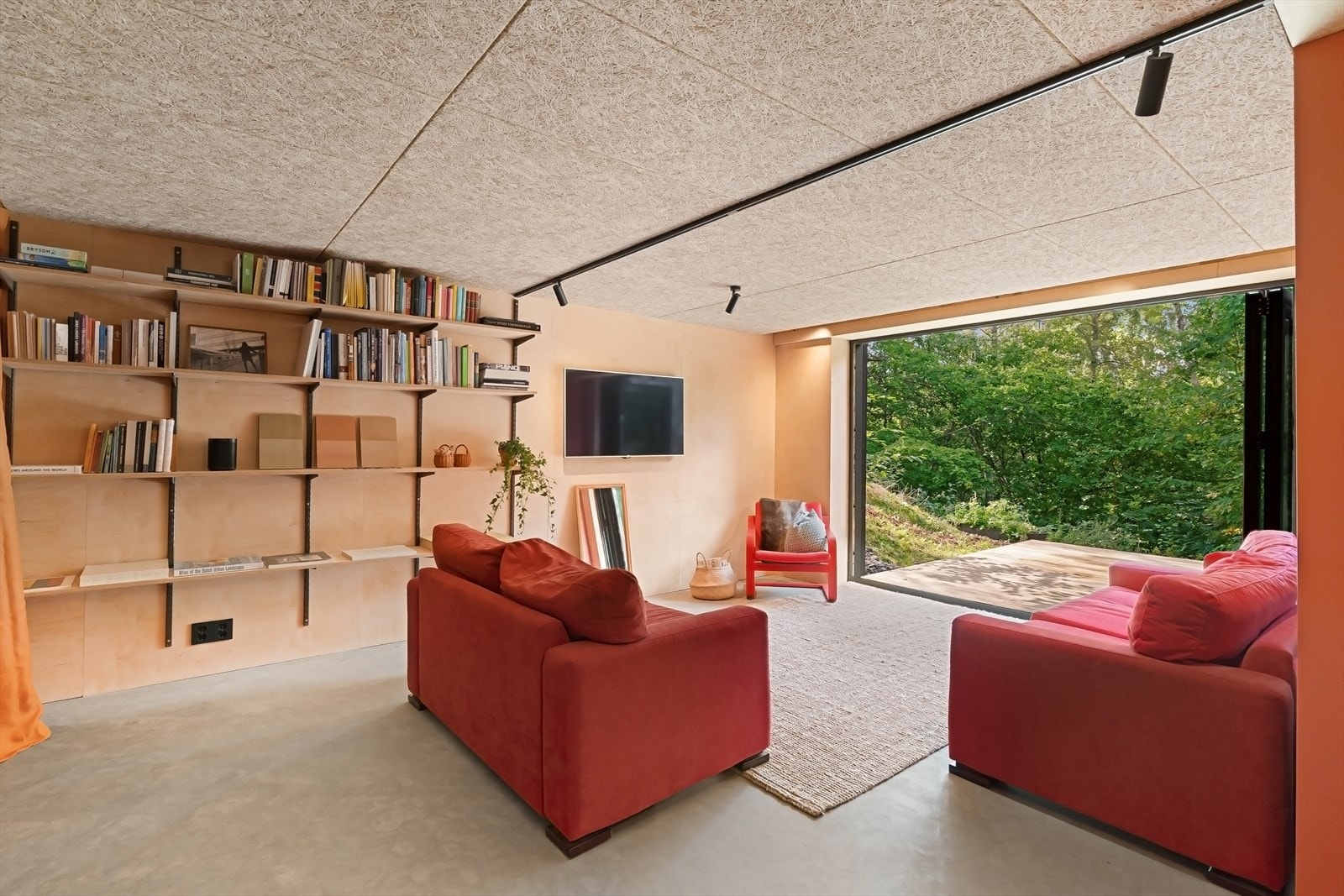 Kjellerstuen har svært fleksibel bruksmulighet med sin størrelse og form Galleribilde