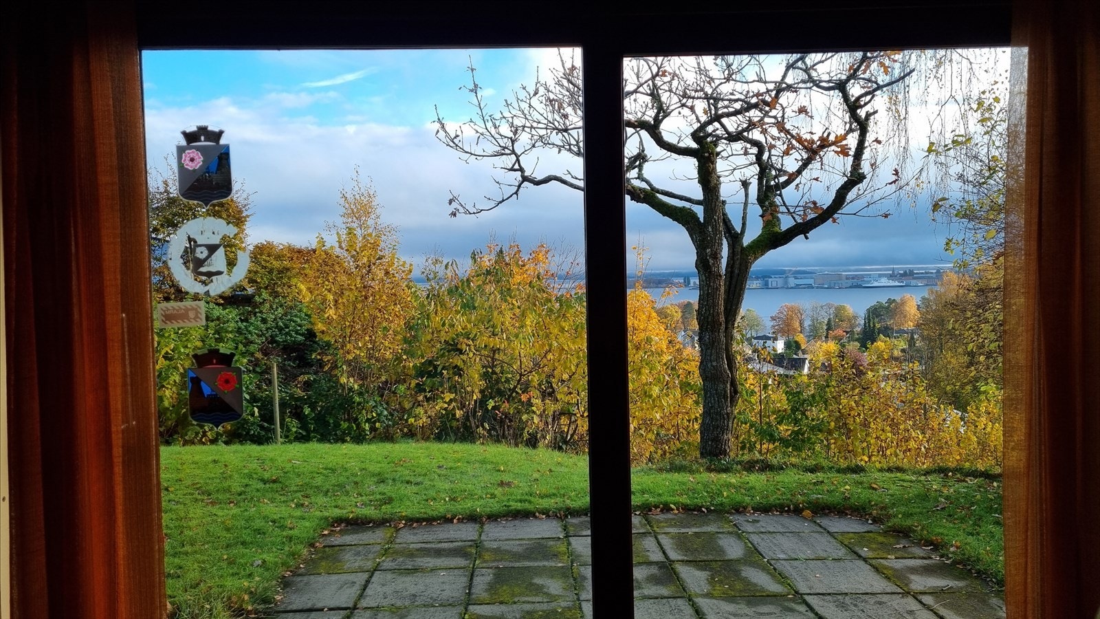 Nydelig utsyn og utsikt fra kjellerstuen. Galleribilde