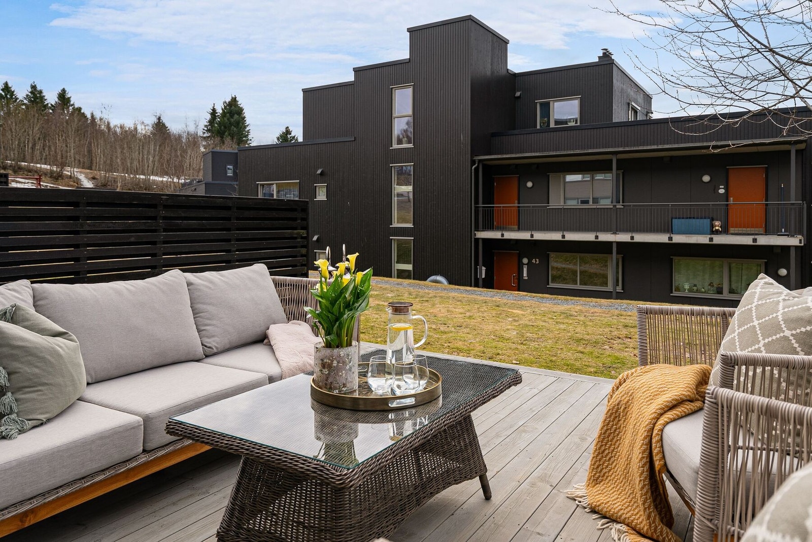 Her nyter man godt av gode solforhold med sol fra formiddag til kveld. Galleribilde