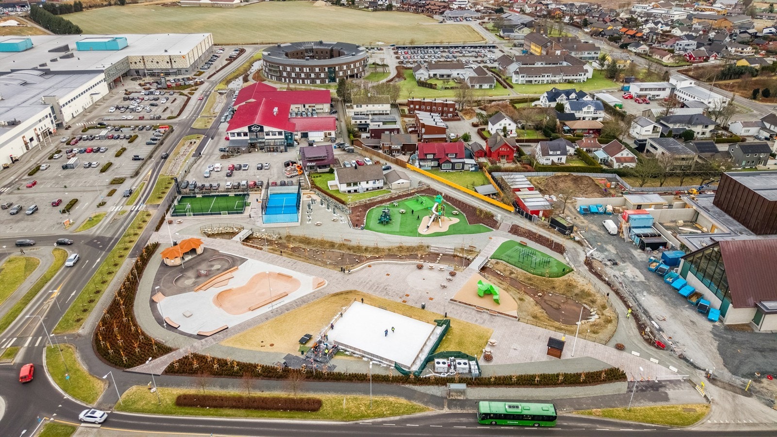 Nærområdet byr på flotte turområder som Kleppelunden og kort vei til Jærstrendene. Galleribilde