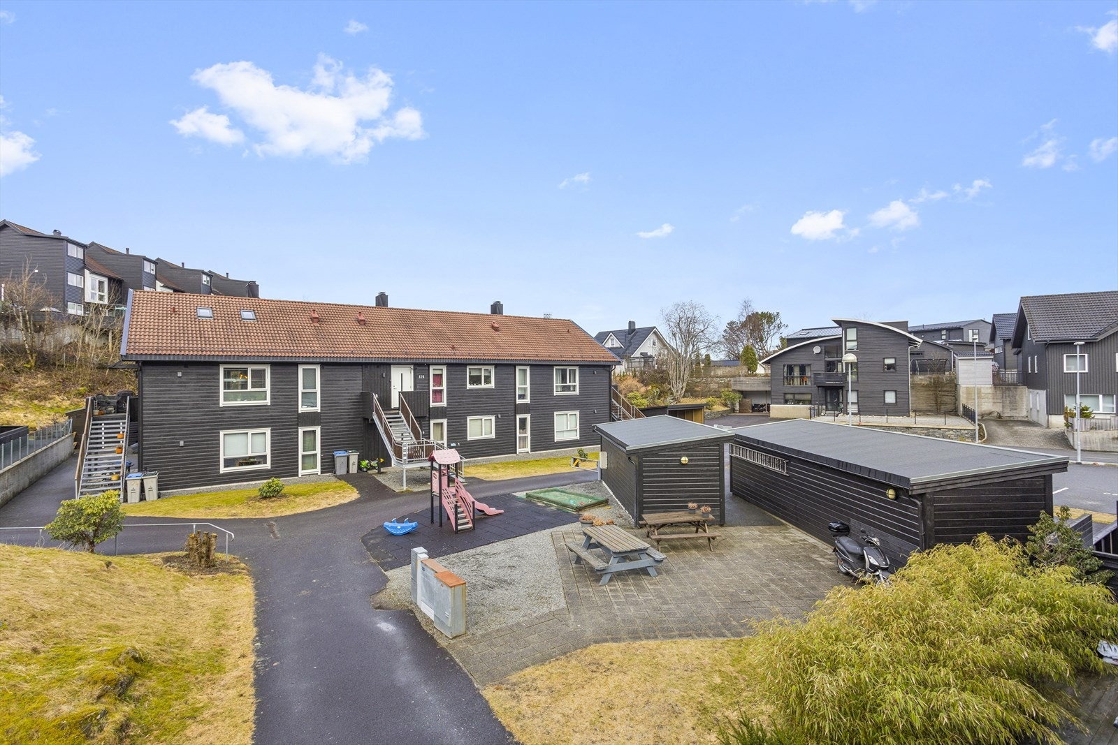 Barnevennlige bomiljø i veletablerte og rolige omgivelser. Galleribilde