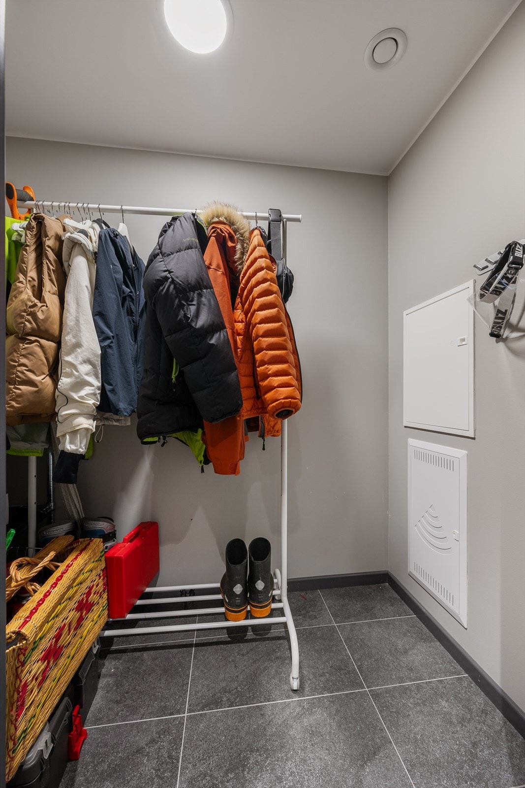 Leiligheten har to innvendige boder som gir rikelig med lagringsplass. Galleribilde