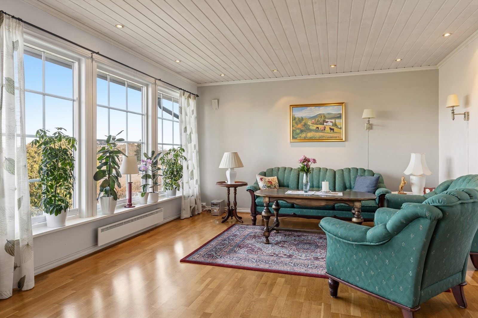 God plass til større spise- eller tvstue. Galleribilde