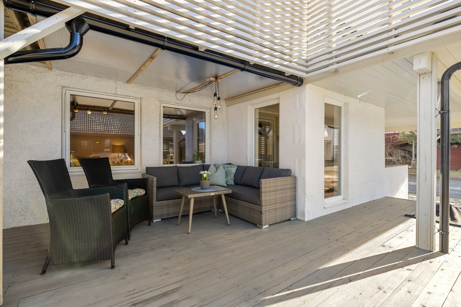 Terrasse i sokkeletasje på 33,3 kvm. Galleribilde