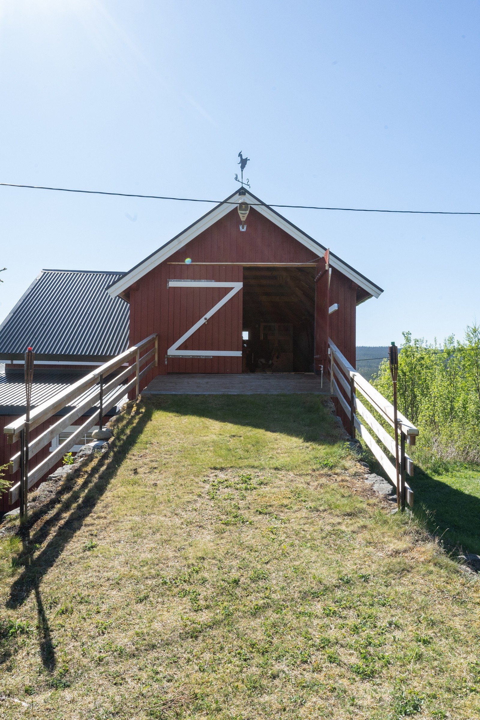 Låven er et unikt høydepunkt - ombygd til stemningsfullt festlokale, perfekt for selskap og feiringer! Galleribilde