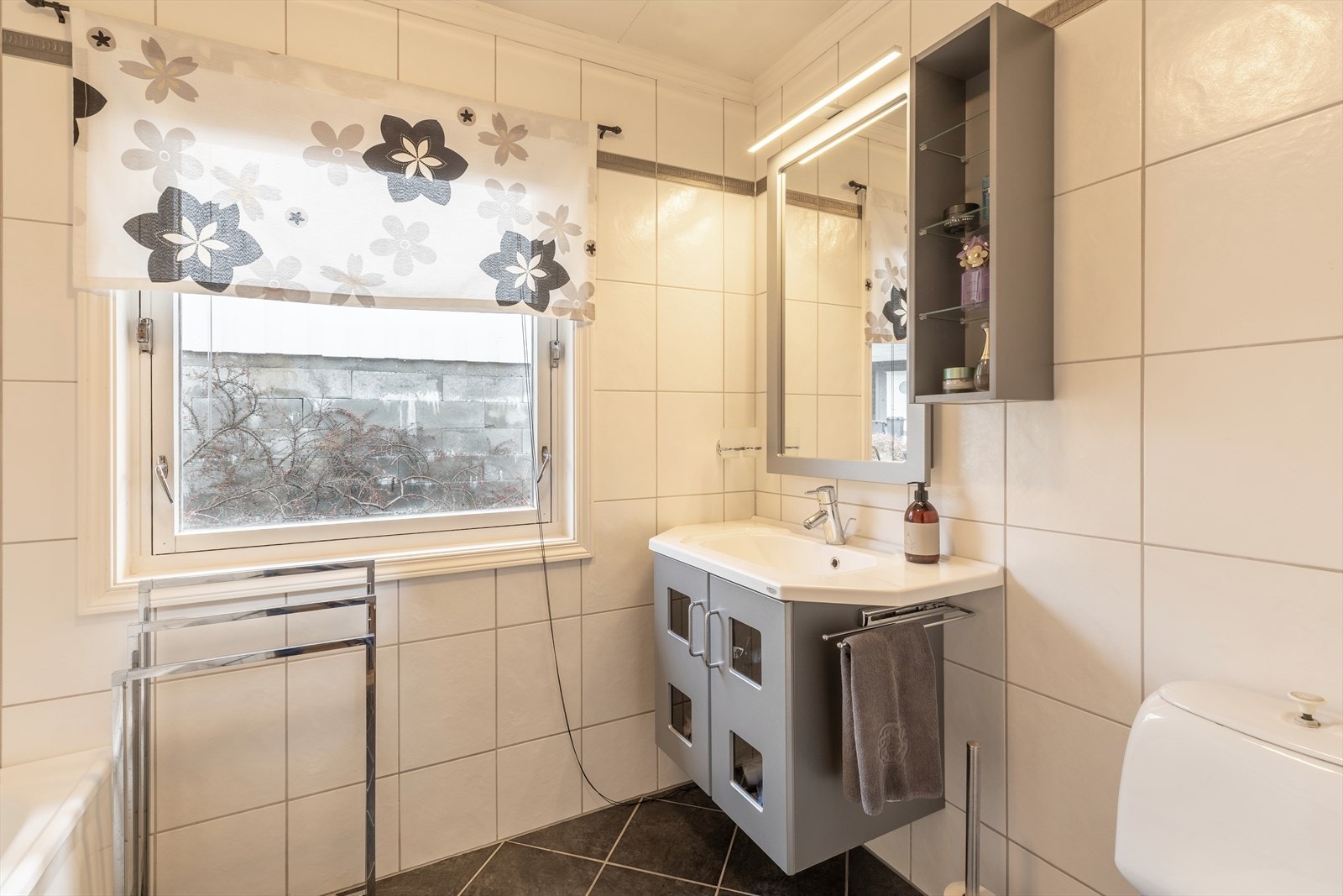 Bad 1. etasje Galleribilde