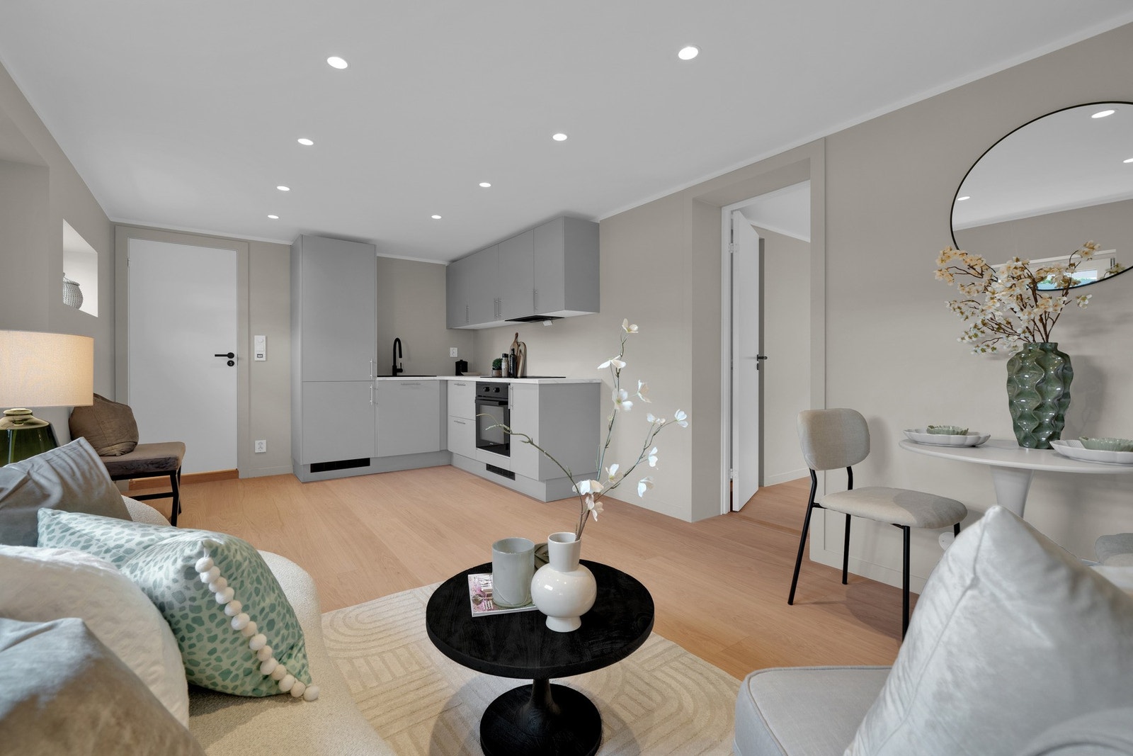 Stue i hybel. Det er eget sikringsskap med avleser for denne delen av boligen. Galleribilde