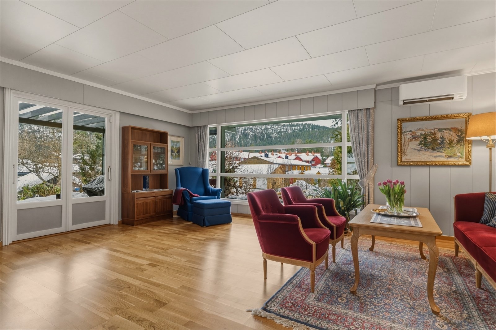 Overflater og innredning holder en ordentlig og funksjonell standard. Galleribilde