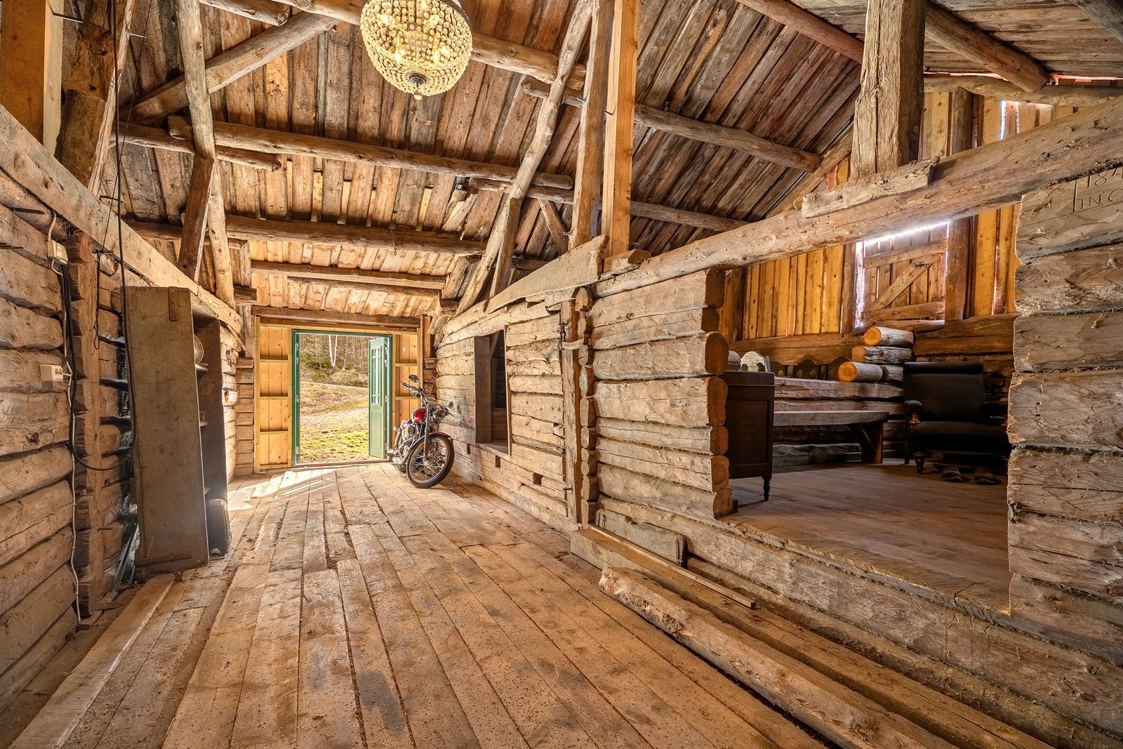 Del av løen Galleribilde