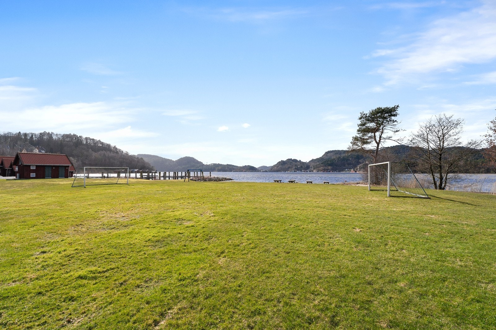 Balløkke i kort gange fra eiendommen Galleribilde