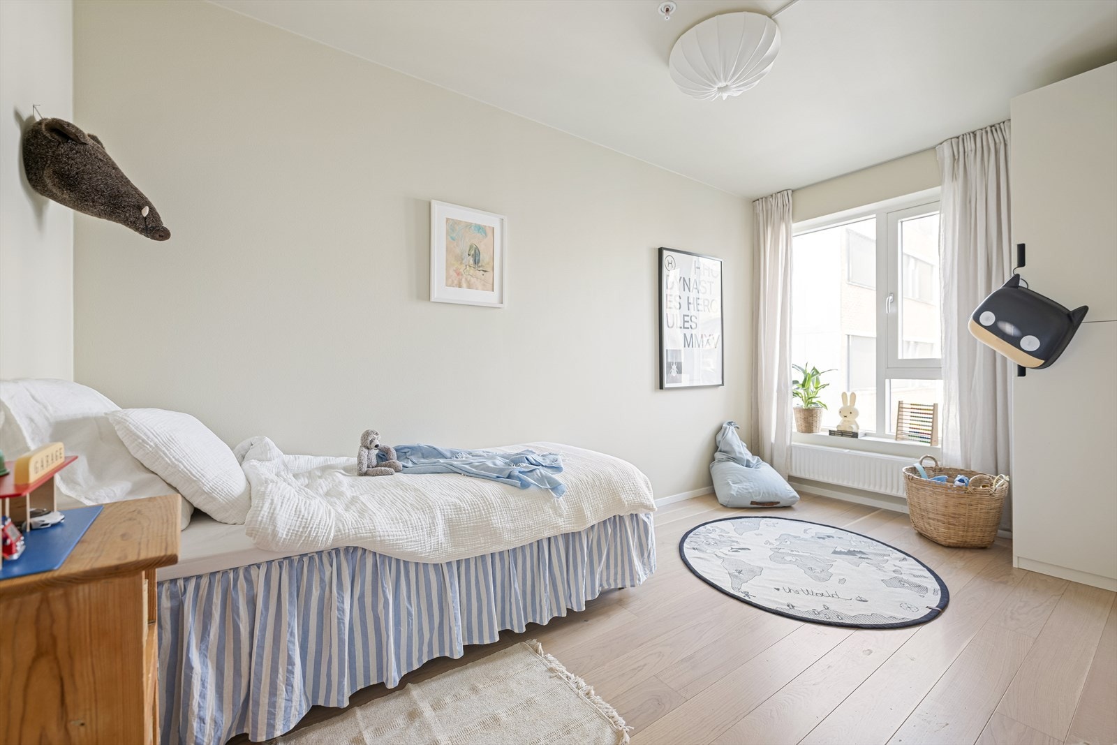 Området er svært familievennlig med flere barnehager og skoler i umiddelbar nærhet, blant annet Konfektfabrikken barnehage. Galleribilde