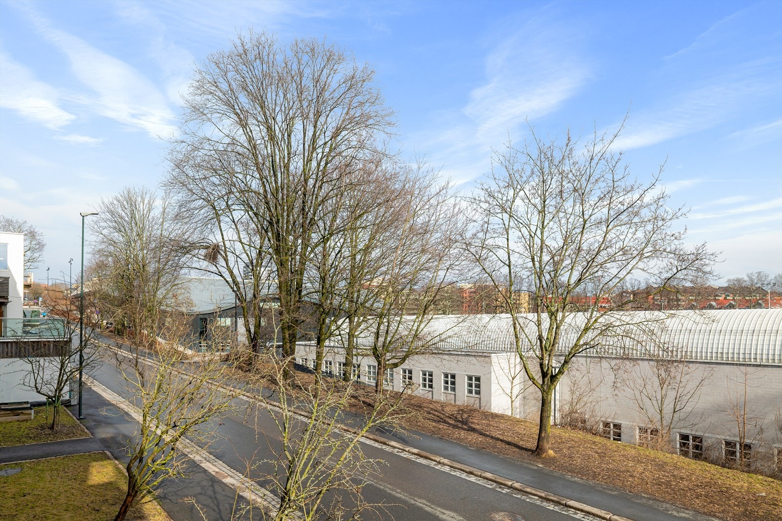 Området kombinerer sjarmerende småhusbebyggelse med velholdte bygårder. Galleribilde