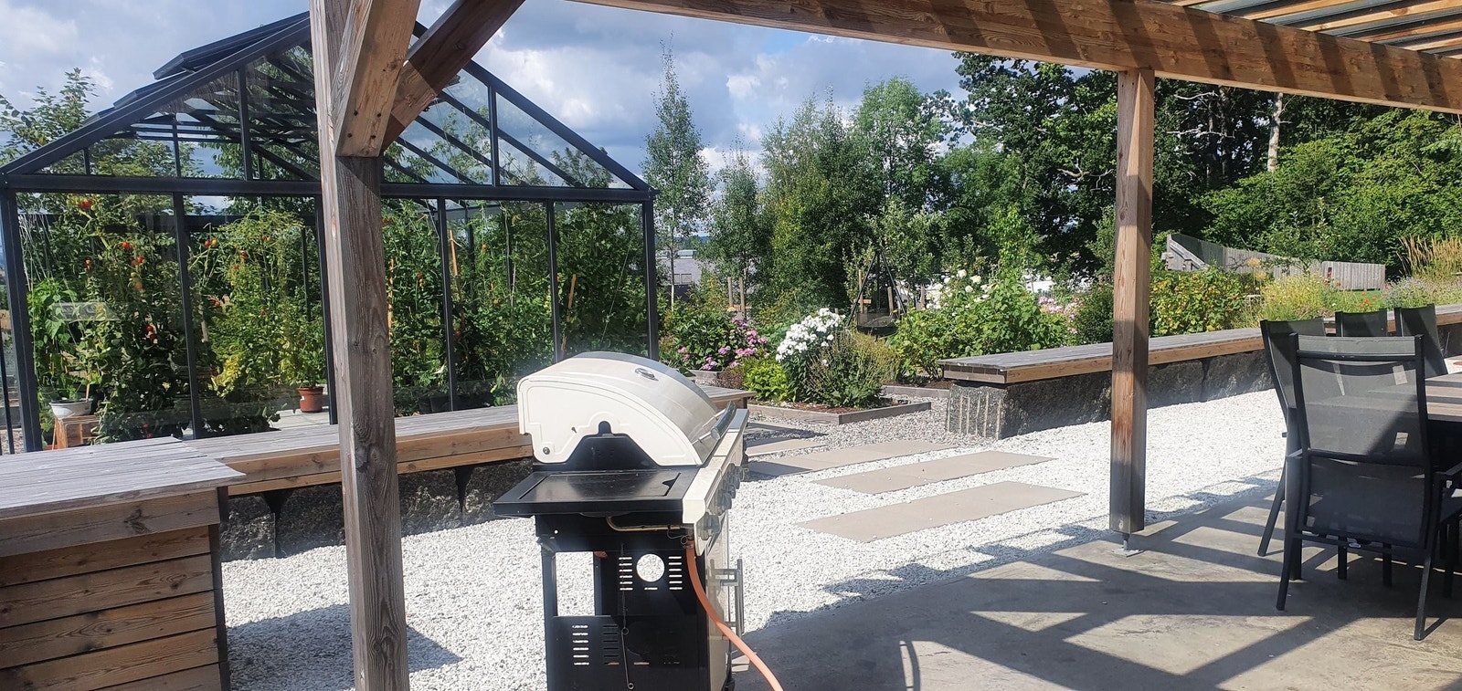 Utenfor gjesteleiligheten, bilde fra Format Galleribilde