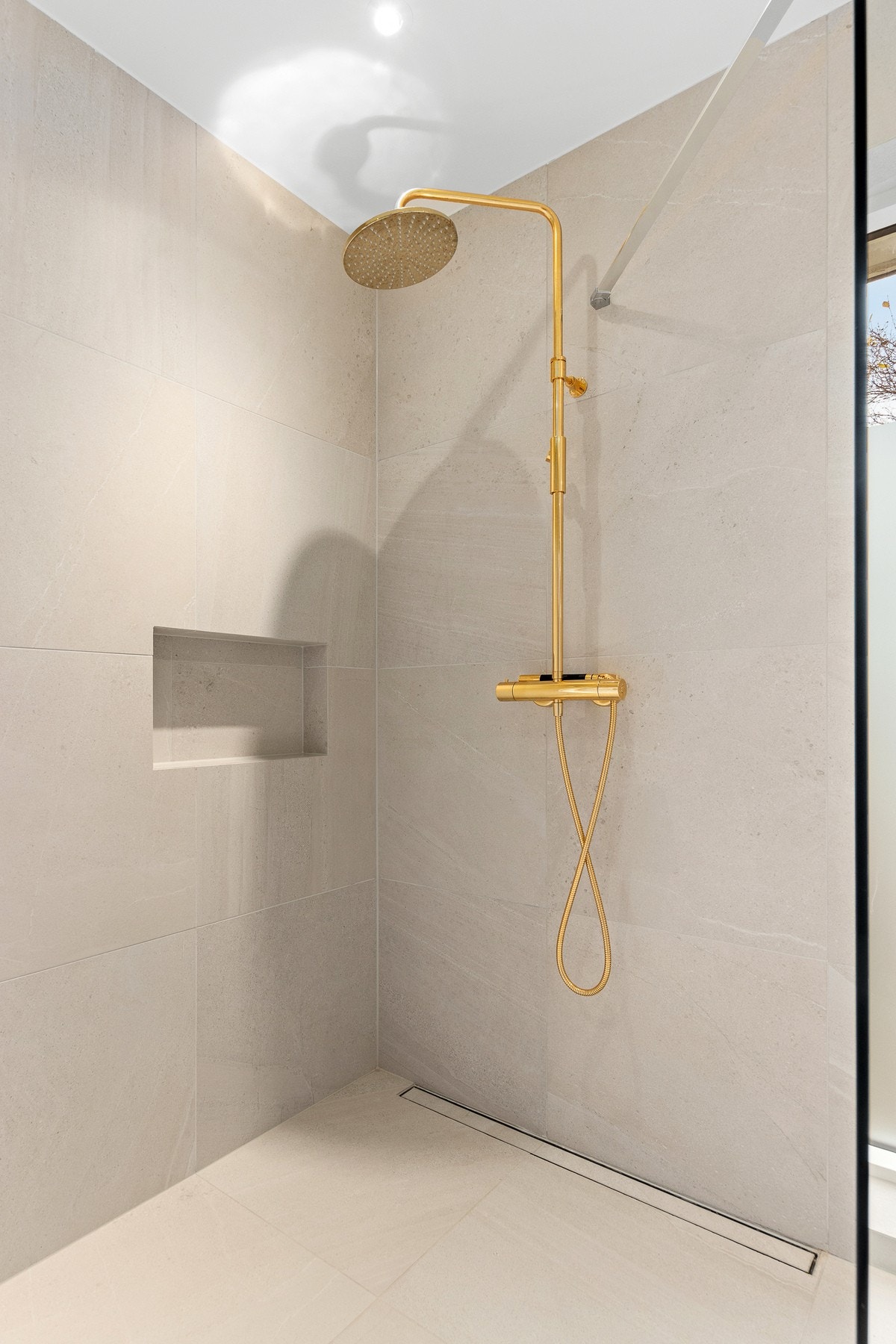 Dusjnisje Galleribilde