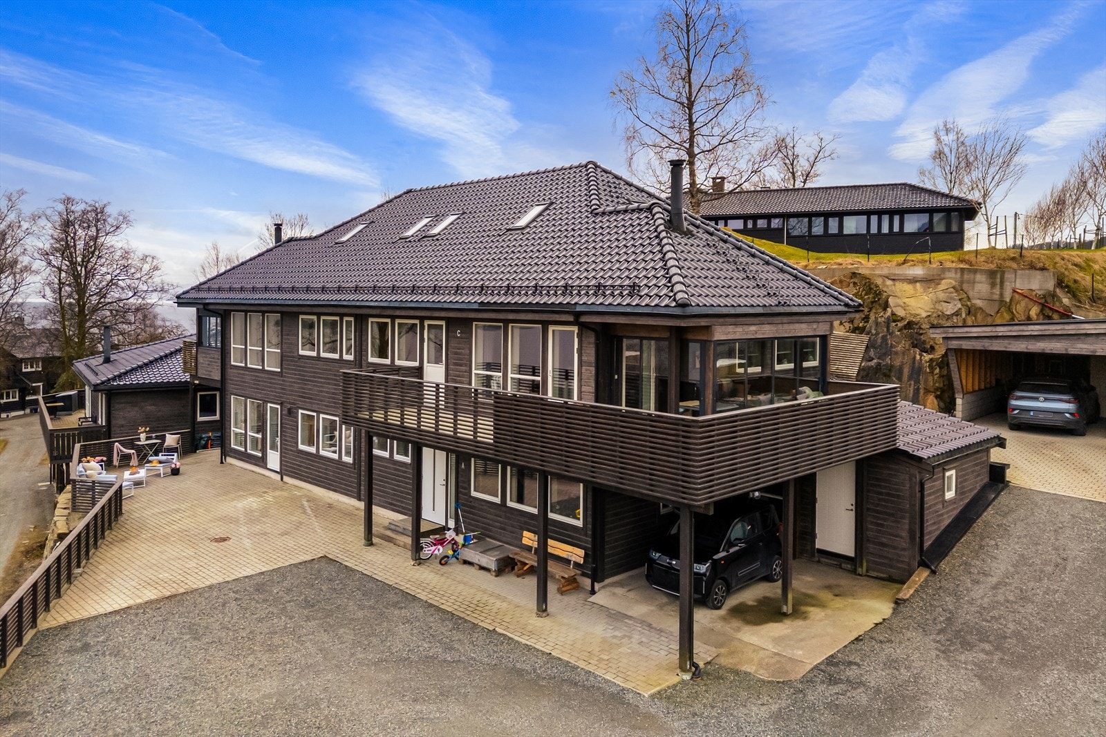 Velkommen til Midtbøvegen 1A - Presentert av Eiendomsmegler Norge v/ Arild Lothe! Galleribilde