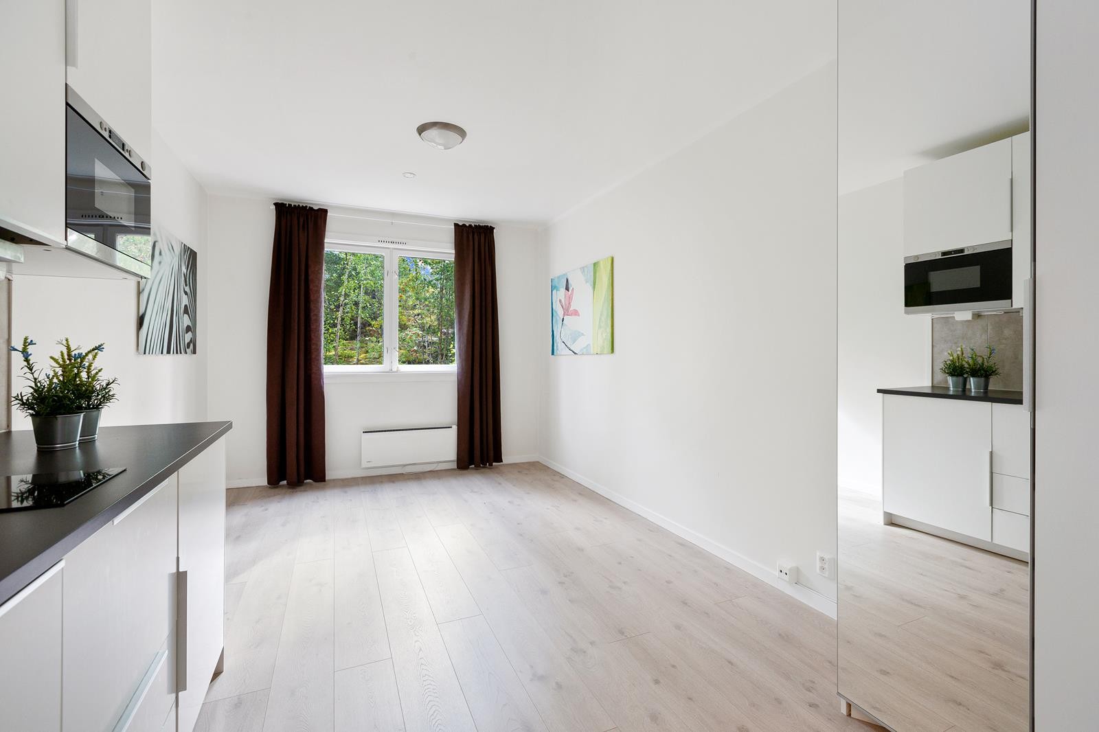 Pen hybelleilighet med rolig beliggenhet på Nesodden Galleribilde