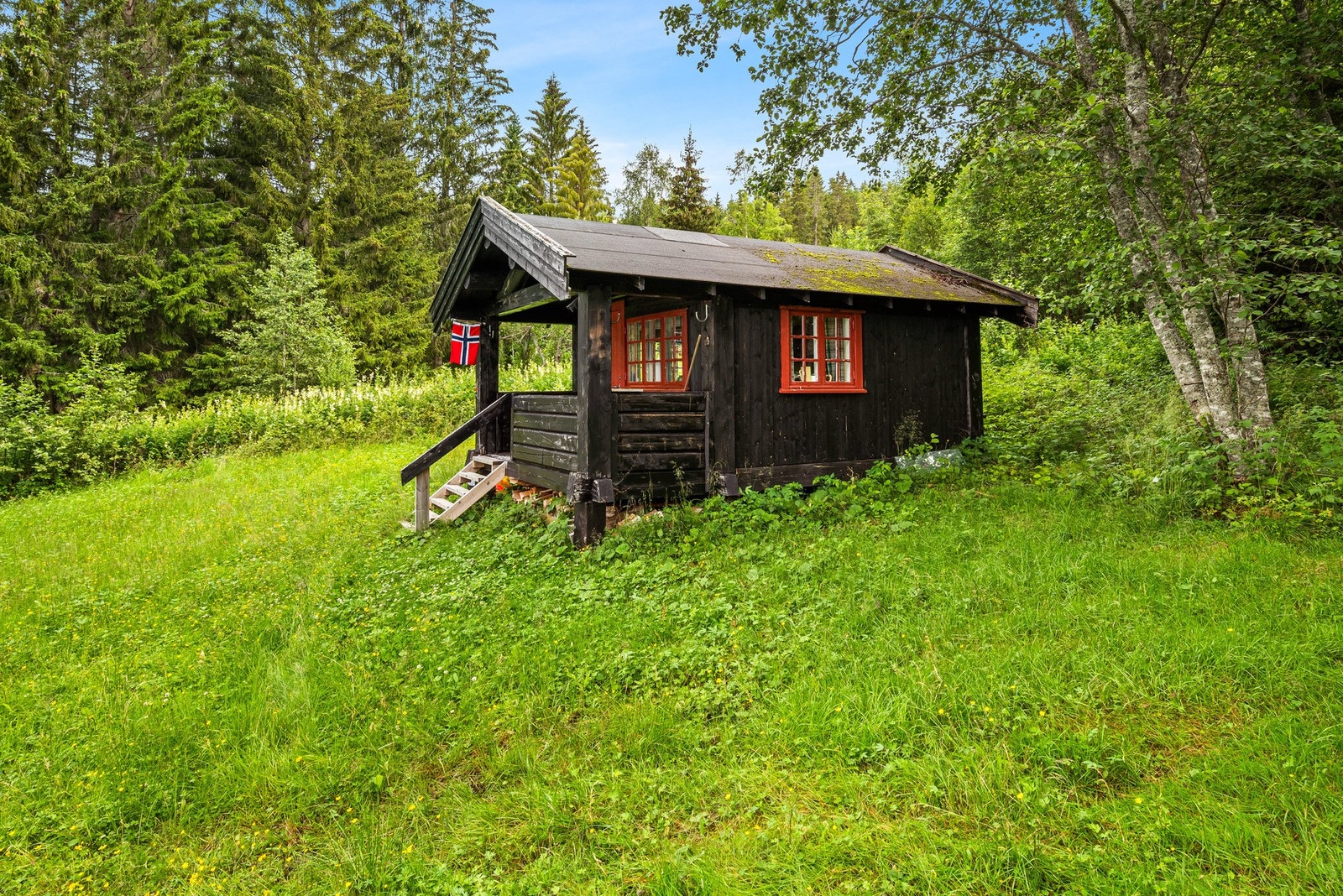 Jaktbu er oppført i 2015 og er på ca. 15 kvm. Galleribilde