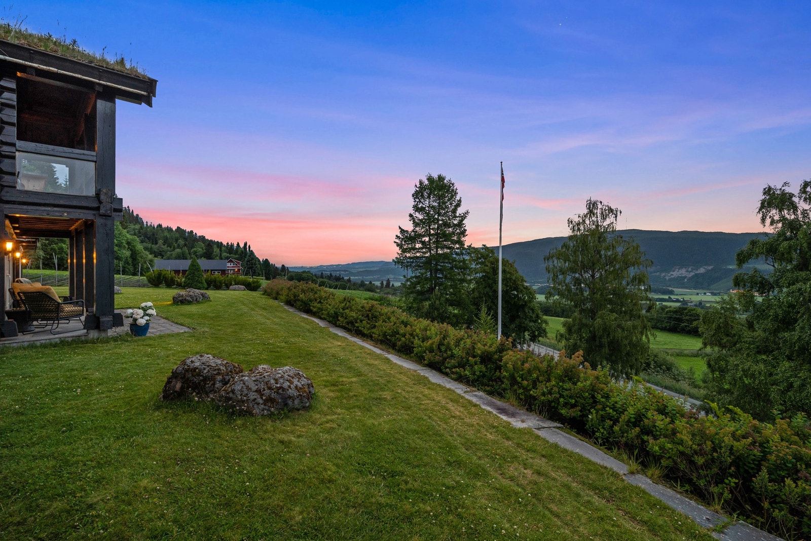 Utsiktbilde fra uteområde Galleribilde