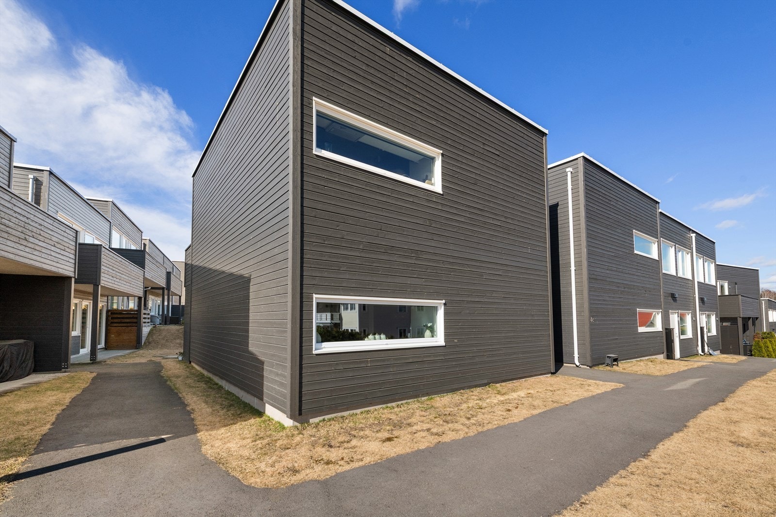 Fasade kjøkkensiden Galleribilde