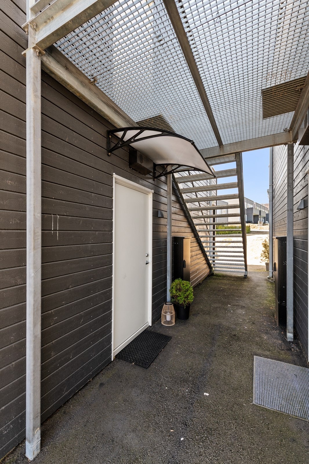 Hyggelig inngangsparti til leiligheten Galleribilde