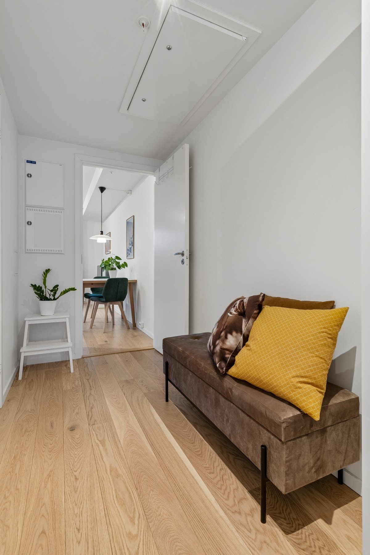 En lys og trivelig gang, som setter tonen for resten av hjemmet. Galleribilde