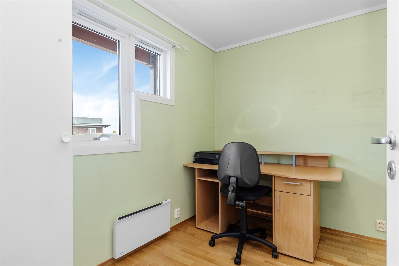 På soverom 2 er det garderobeskap. Galleribilde