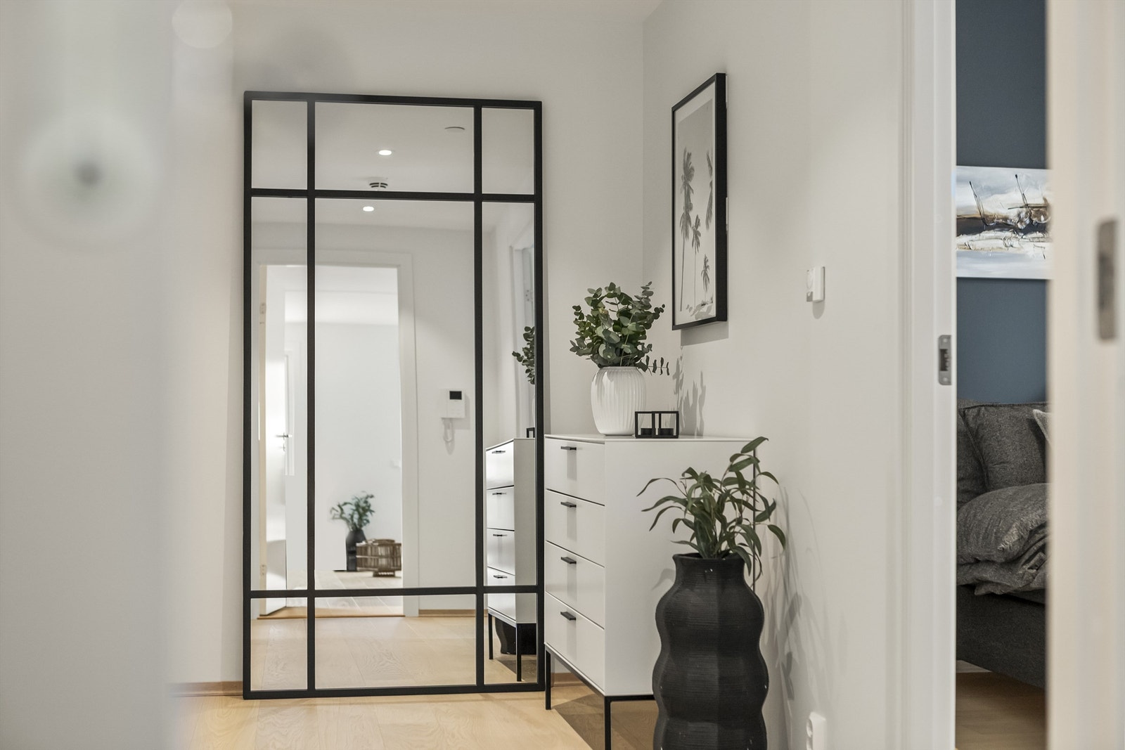 Gang med tilkomst til hovedsoverom Galleribilde