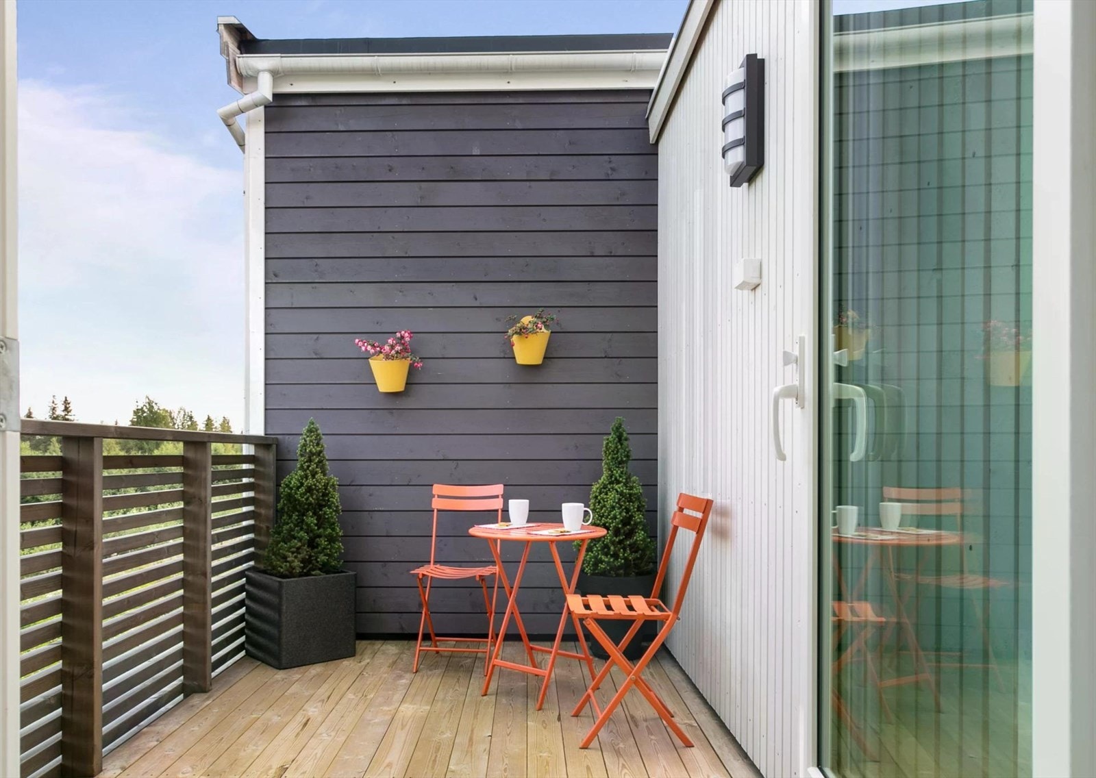 Balkong - det kommer atter en sommer :-) Galleribilde