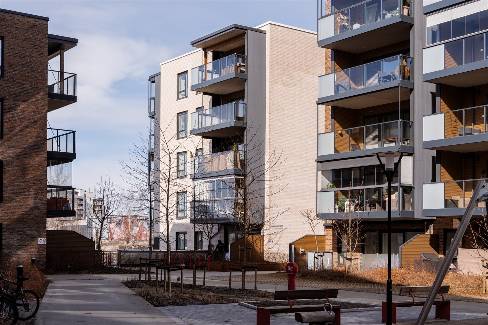 Eiendommen har en attraktiv og sentral beliggenhet med gangavstand til Jessheim Storsenter. Galleribilde