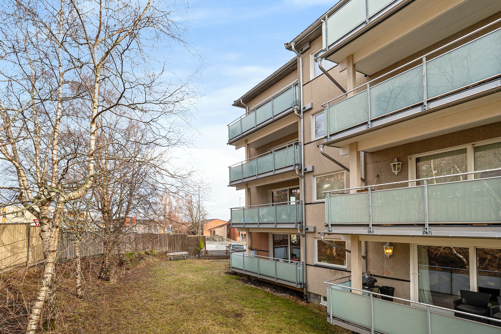 Her er det kort vei til daglige servicetilbud som skole, barnehage og dagligvarebutikk. Galleribilde