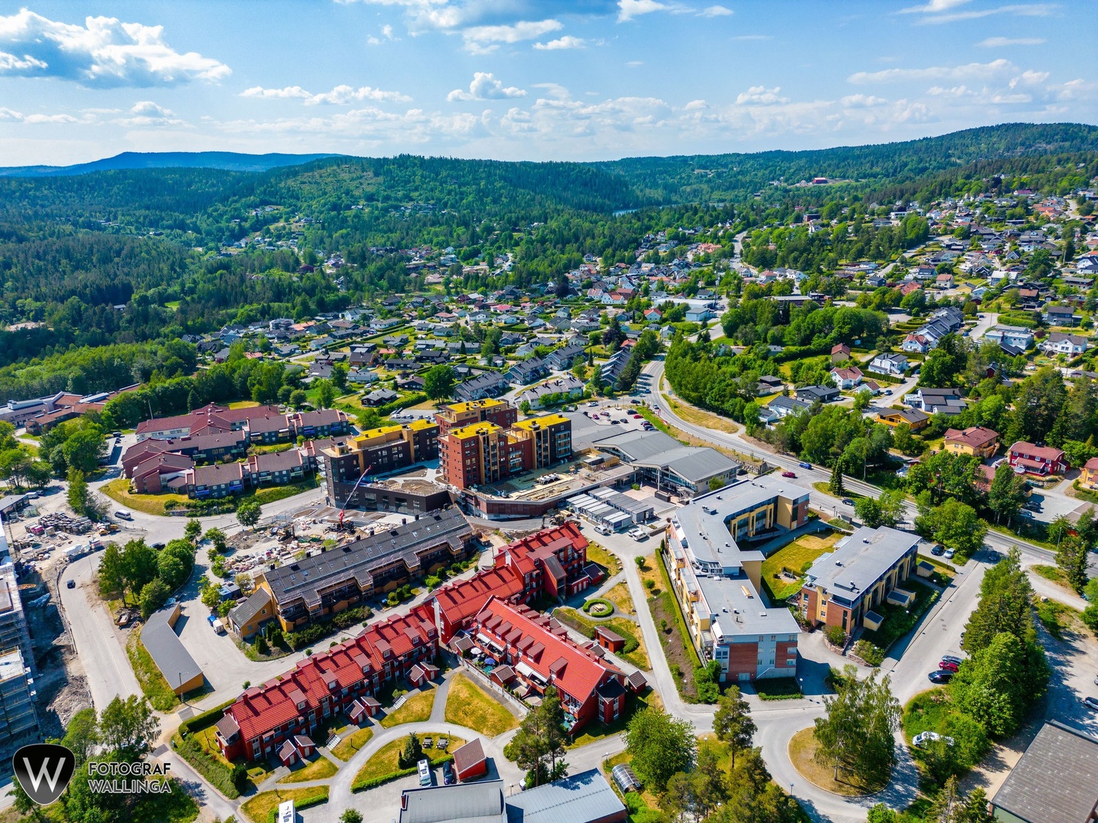 Attraktiv beliggenhet på Konnerud med kort vei til skole, barnehage, idrettsanlegg og flotte turområder. Galleribilde