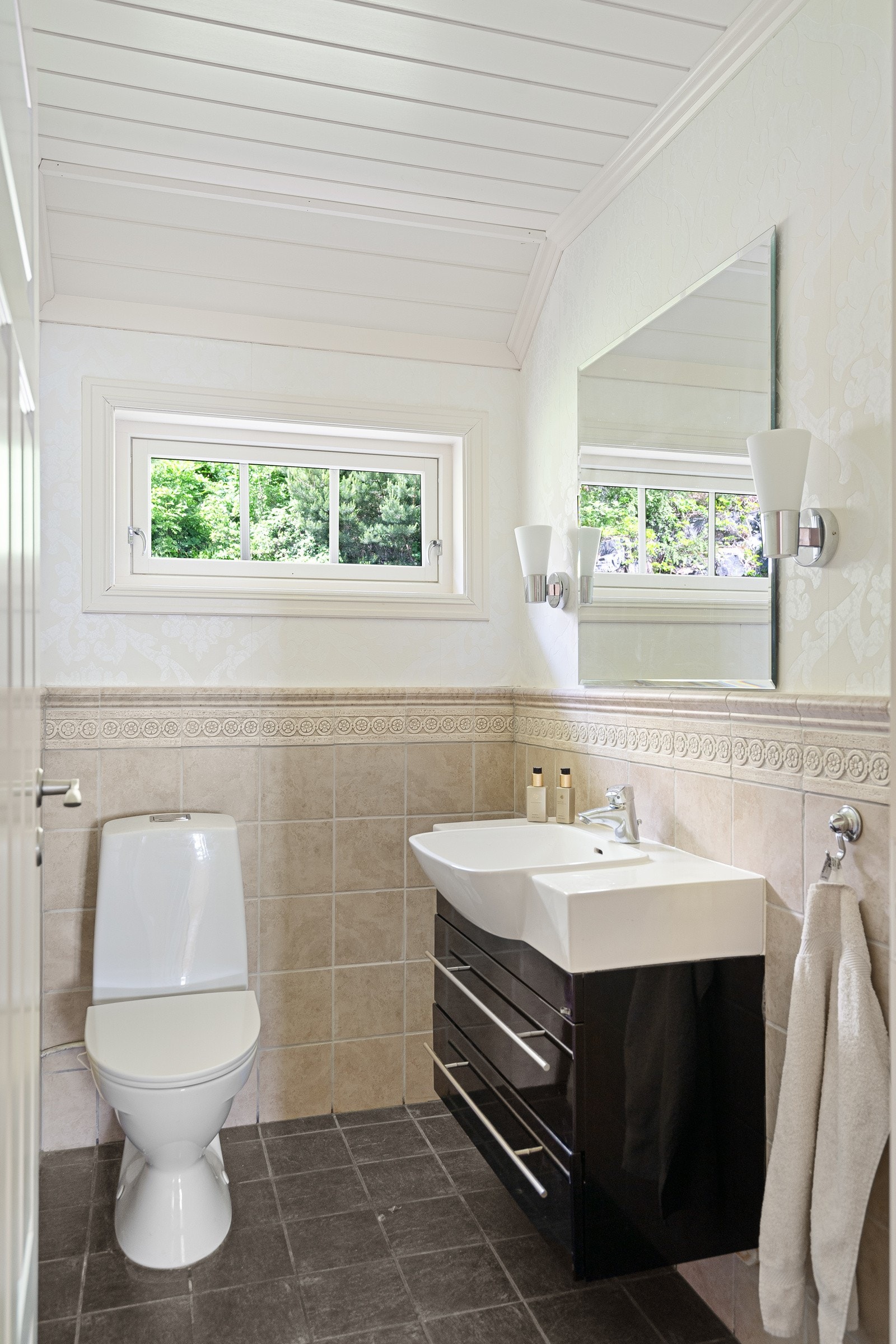 Separat toalettrom Galleribilde