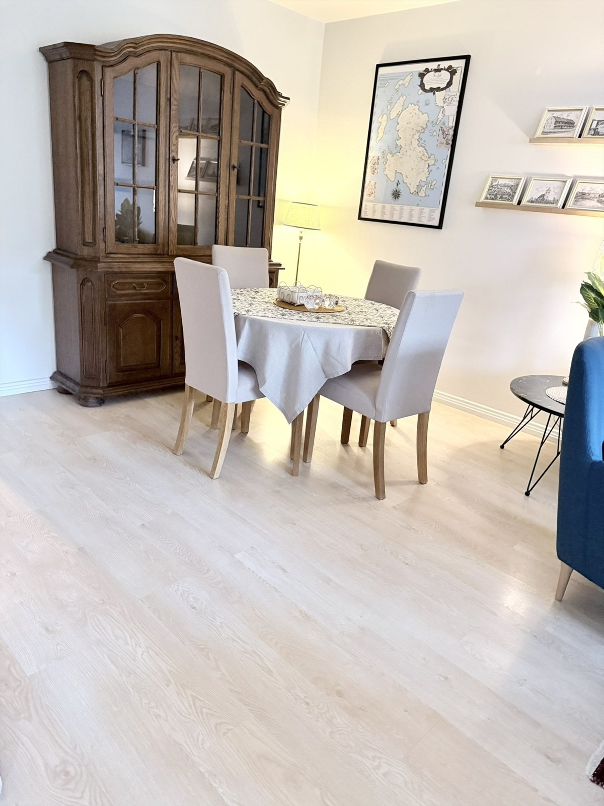 Oppvarming via fjernvarme og radiatorer er inkludert i felleskostnader Galleribilde