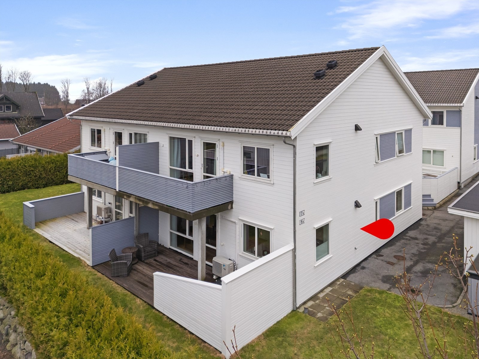 Fin og velholdt leilighet i første etasje. Galleribilde