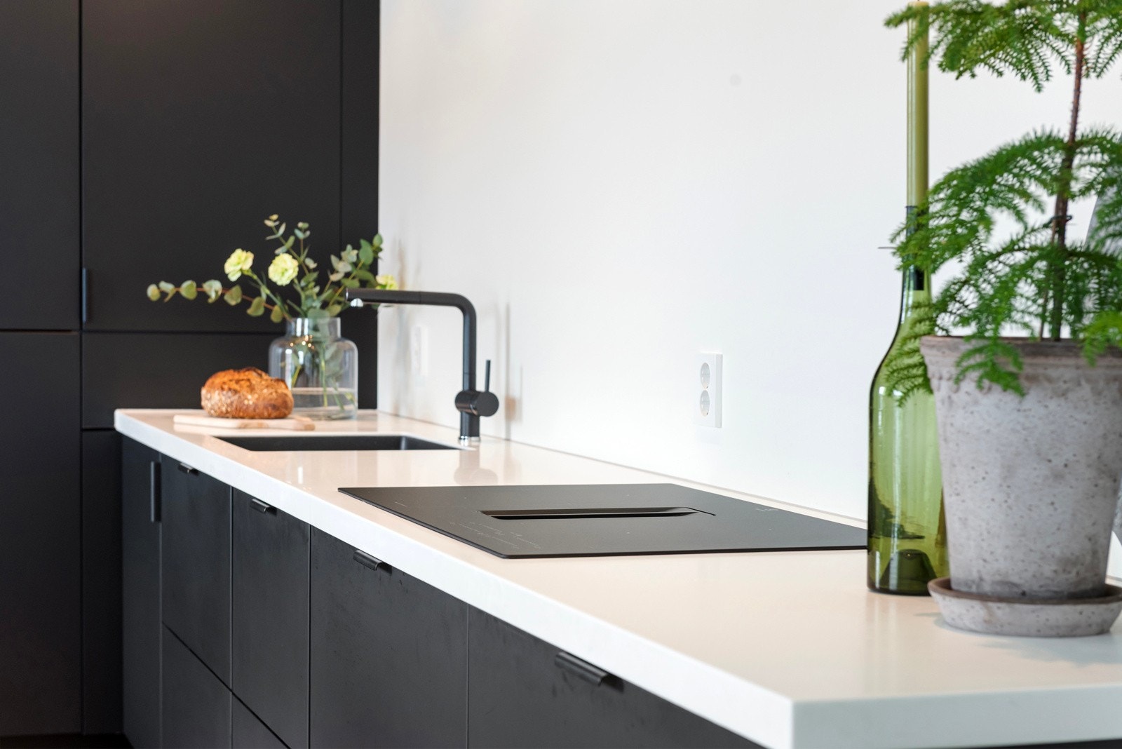 Tidsriktig utførelse på kjøkkenet. Galleribilde