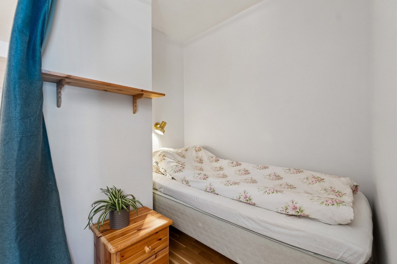 Leiligheten er praktisk utformet, og oppleves med sine 39 kvm som godt utnyttet. Galleribilde