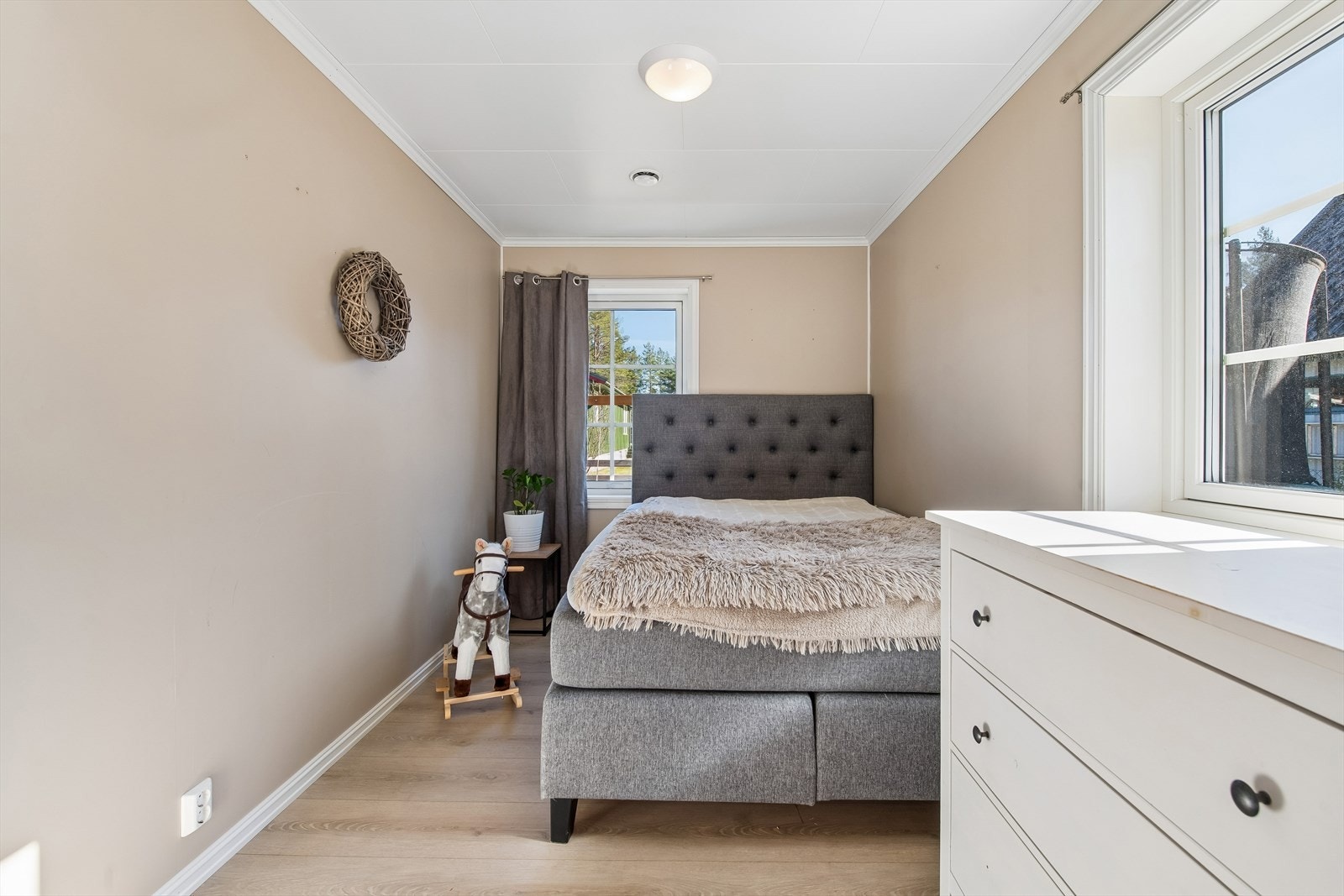 Det er totalt 4 soverom i boligen. Galleribilde