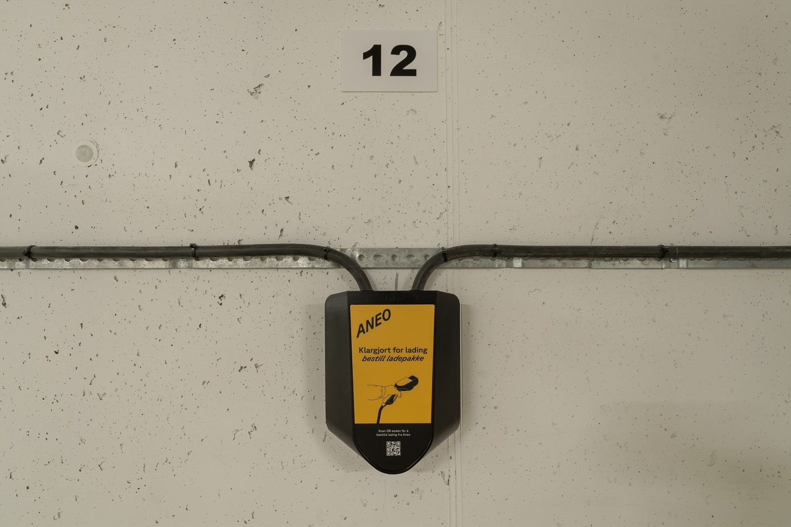 Her er det klargjort for elbillading fra Aneo. Galleribilde