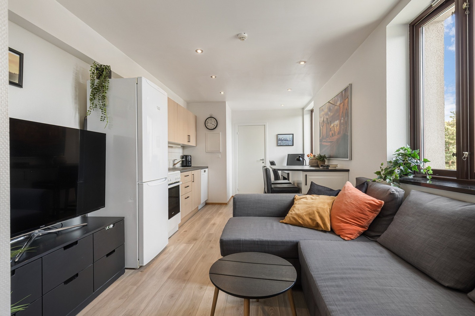 Privatmegleren via Sander Gundersen har gleden av å presentere Konggata 53B! Galleribilde