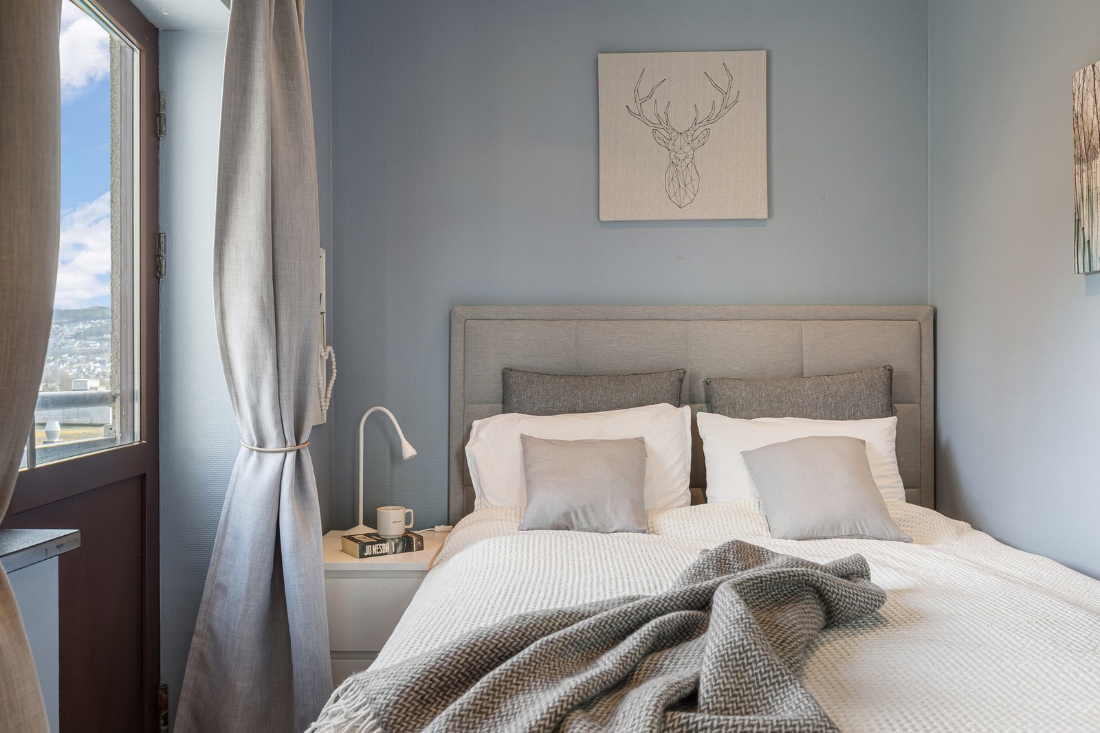 Fransk balkong på soverommet. Galleribilde