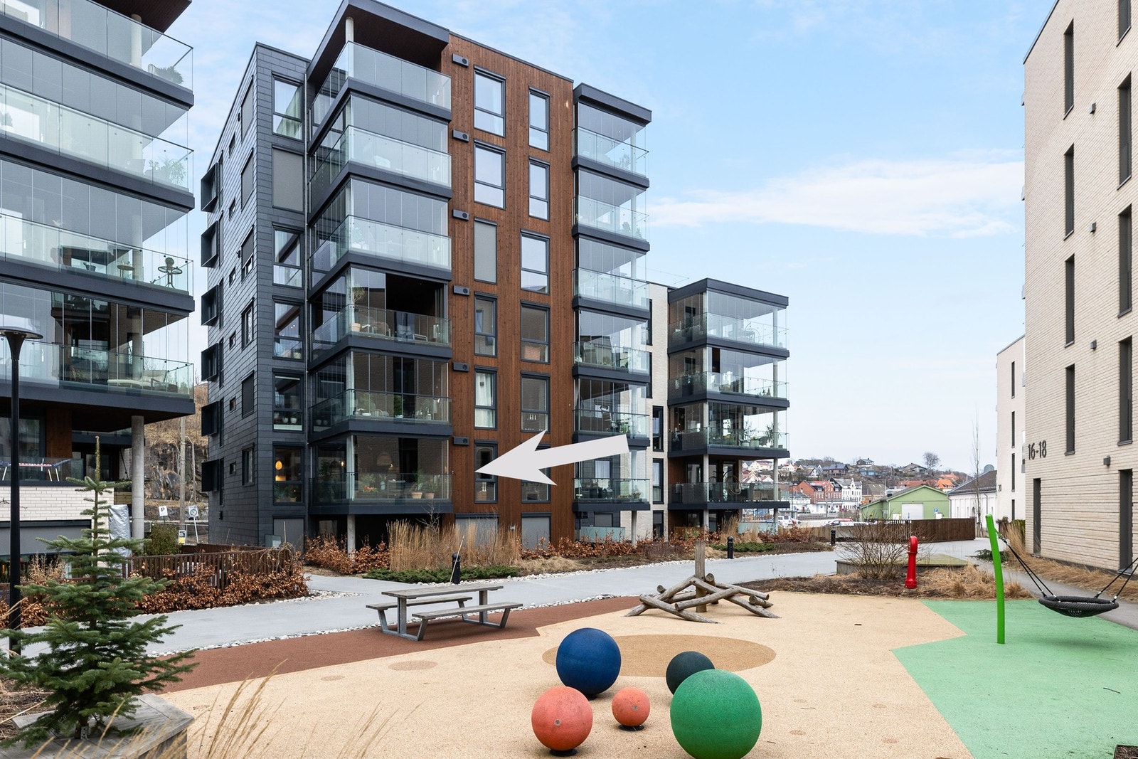 Dette er en er delikat borettslagsleilighet i byggets 2. etg. Galleribilde