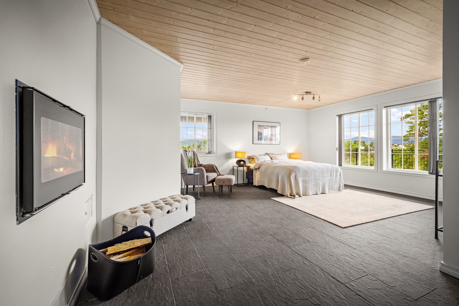 Kjellerstue / soverom. Galleribilde