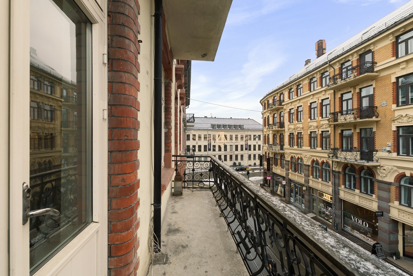 Balkong ut fra stue 2 Galleribilde