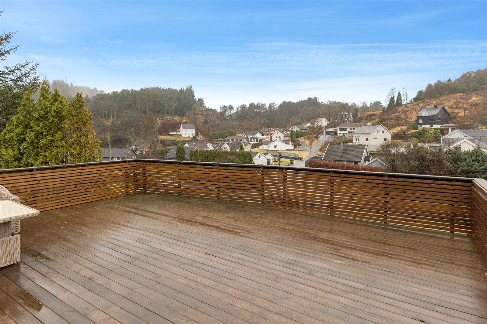 Terrassen er ca. 50 m2. Galleribilde